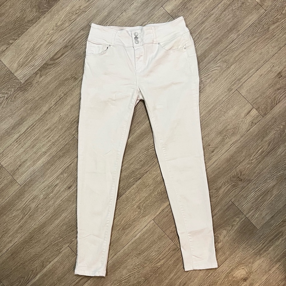 White Jeans